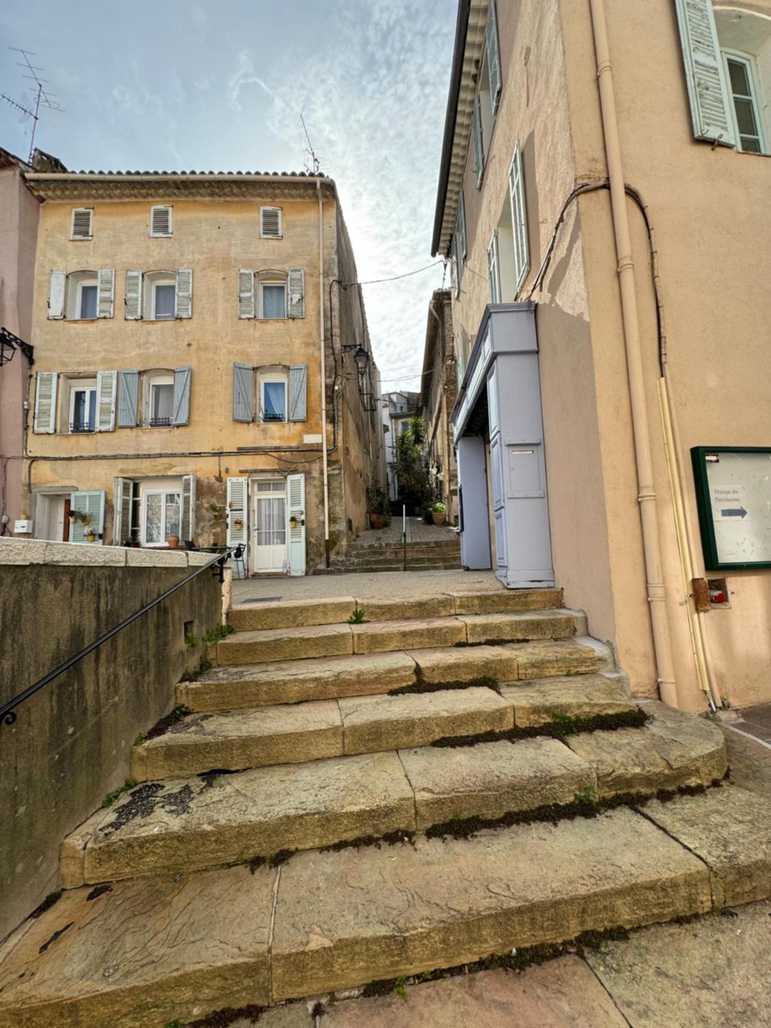 Chez Kay Apartment Roquebrune-sur Argens Ngoại thất bức ảnh