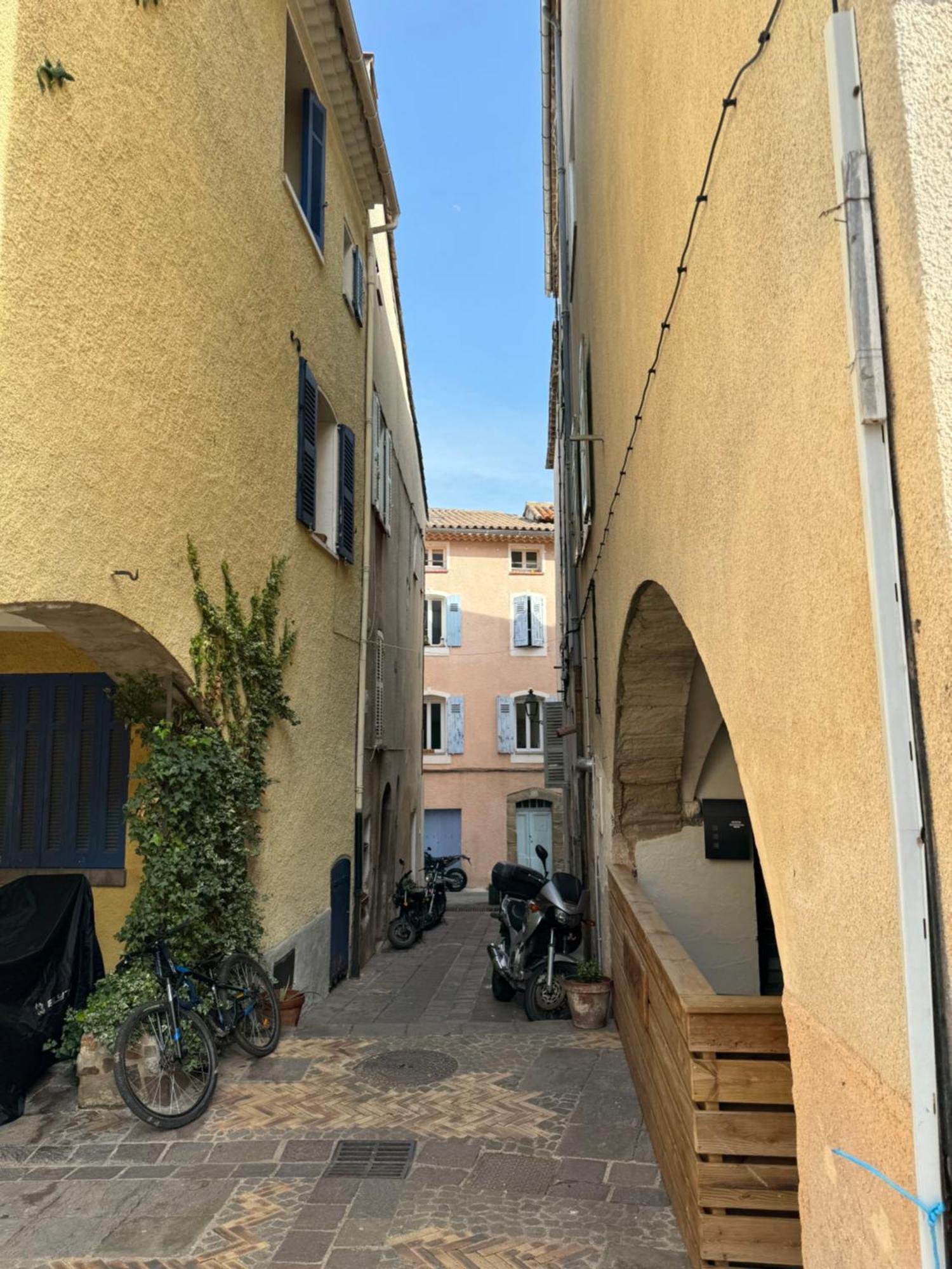 Chez Kay Apartment Roquebrune-sur Argens Ngoại thất bức ảnh